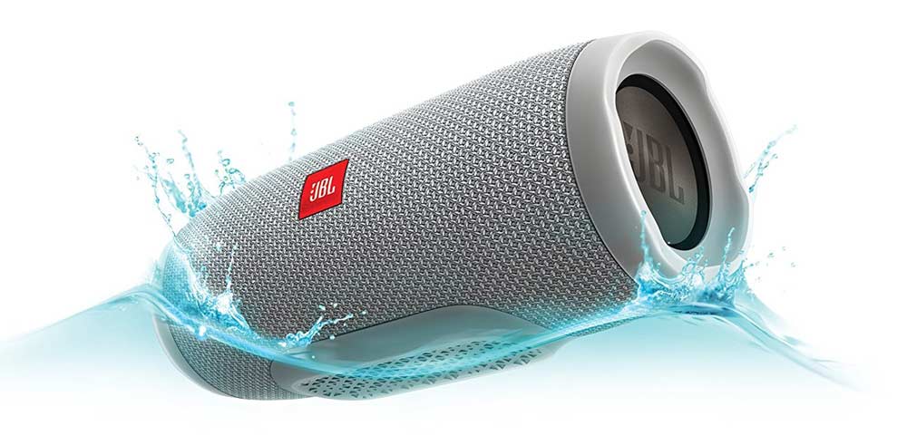 Read more about the article JBL Charge 3 Review
