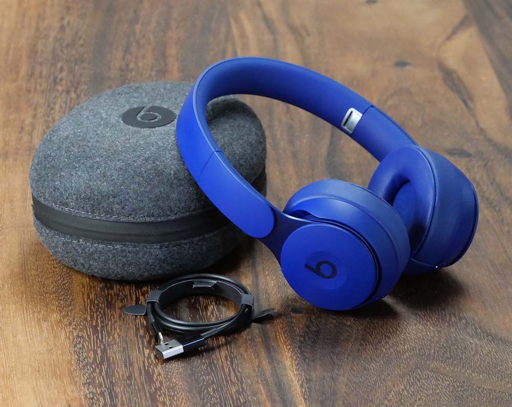 Beats Solo Pro Bluetooth Wireless Headphones - Dark Blue