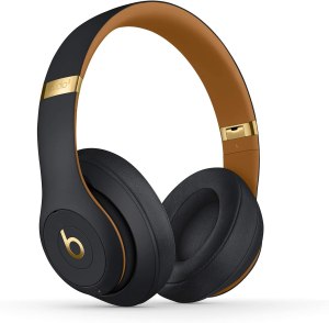 image of the Copper Black Beats Studio3 over ear headphones