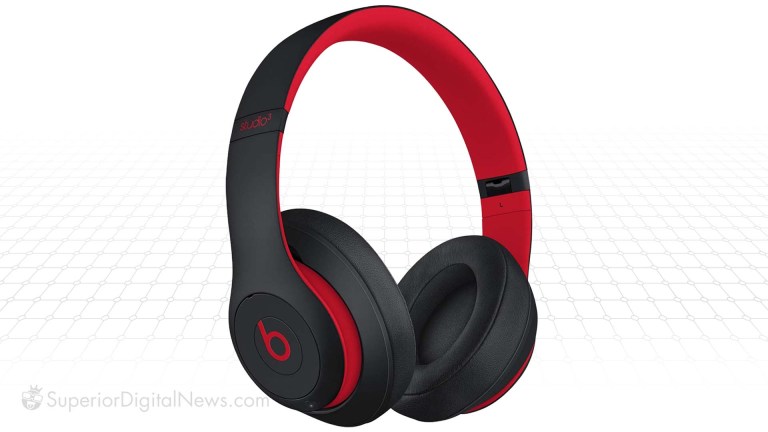 Read more about the article Beats Studio3 Over-Ear Headphones Review | Best For Workouts